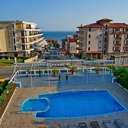 Apartment студия скай холидей *